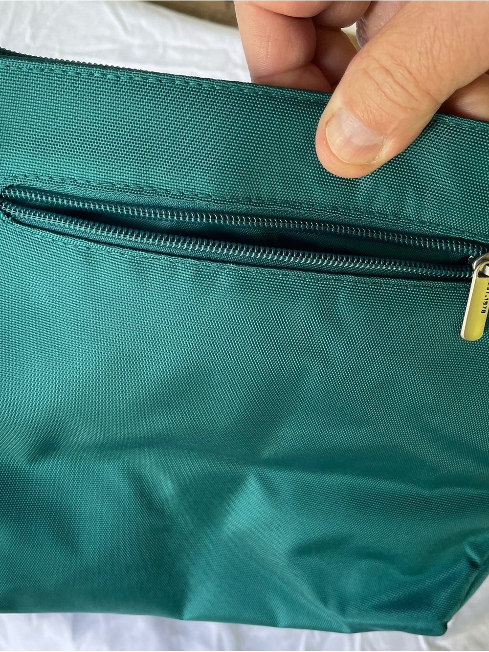 Travelon Teal Crossbody Bag with Front Zip Pockets - Picture 3 of 4